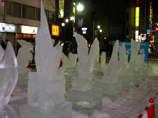 南5条通りに立ち並んでいた氷像